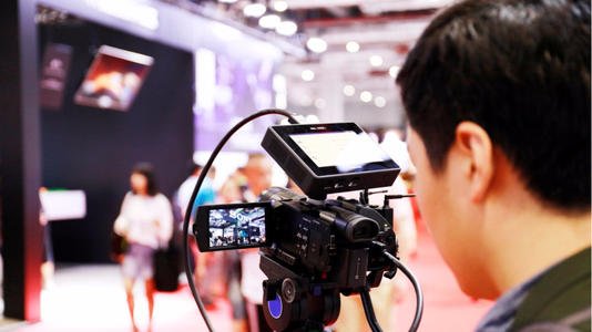 微信直播 抖音直播 | 咔么租赁—影视器材租赁平台,租单反相机,出租